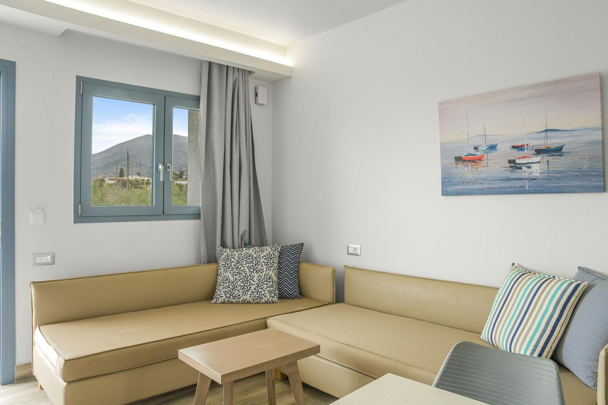 Sergiani Garden Hotel Apartments สตาลิดา ภายนอก รูปภาพ