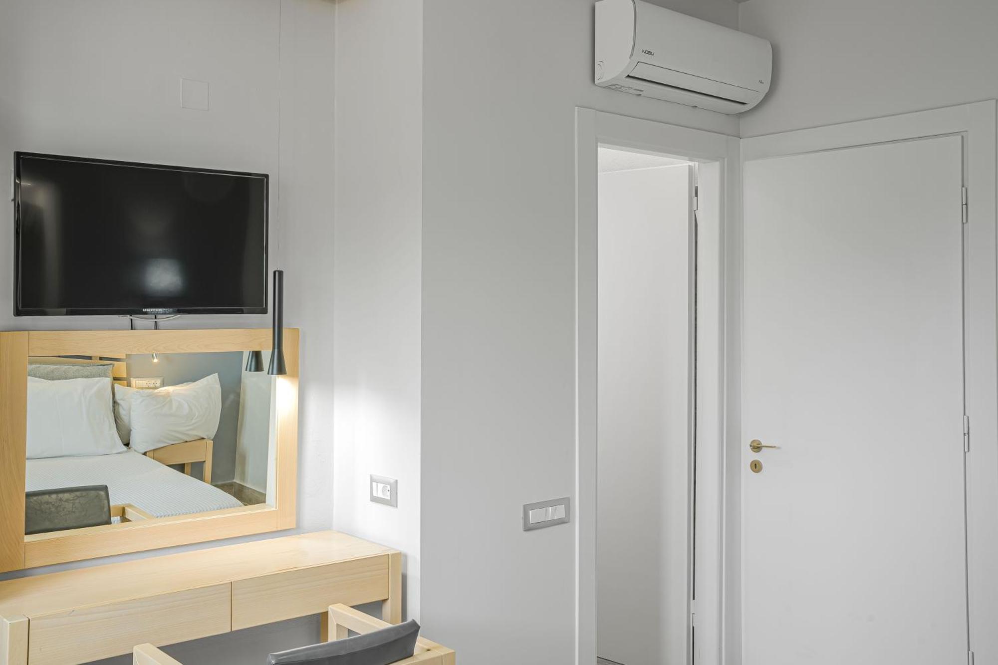 Sergiani Garden Hotel Apartments สตาลิดา ภายนอก รูปภาพ